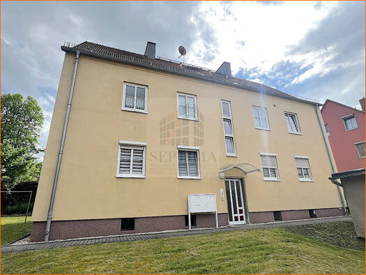 Wohnung zum Kauf 90.000 € 2 Zimmer 52 m² Naumburg Naumburg (Saale) 06618