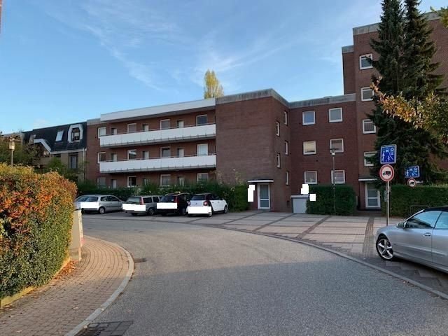 Wohnung zur Miete 725 € 2 Zimmer 73 m²<br/>Wohnfläche 3.<br/>Geschoss 15.02.2025<br/>Verfügbarkeit Am Aalfang Ahrensburg 22926