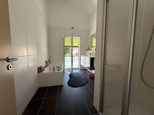Einfamilienhaus zum Kauf 912.000 € 6 Zimmer 169 m² 290 m² Grundstück Stupferich Karlsruhe 76228