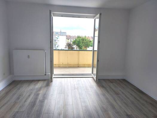 Wohnung zur Miete 550 € 3 Zimmer 71 m² 3. Geschoss frei ab sofort Wilhelmshavener Straße 5 Geestemünde Geestemünde 27570
