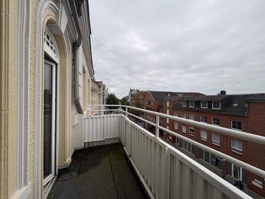 Wohnung zur Miete 949 € 5 Zimmer 139,2 m² 3. Geschoss Hafenstraße 196 Lehe Bremerhaven 27568