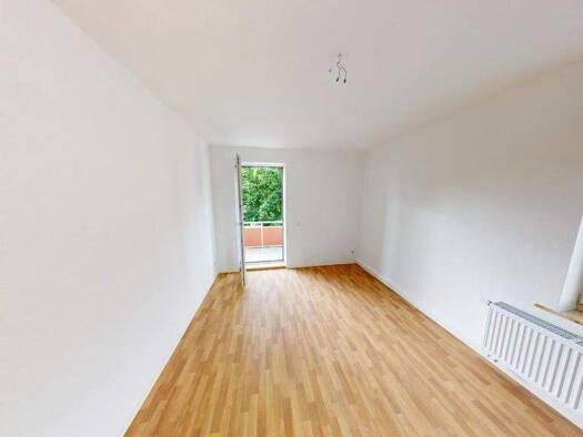Wohnung zur Miete 310 € 2 Zimmer 52 m² 2. Geschoss frei ab 01.12.2026 Uferstr. 32 Lutherviertel Chemnitz 09126