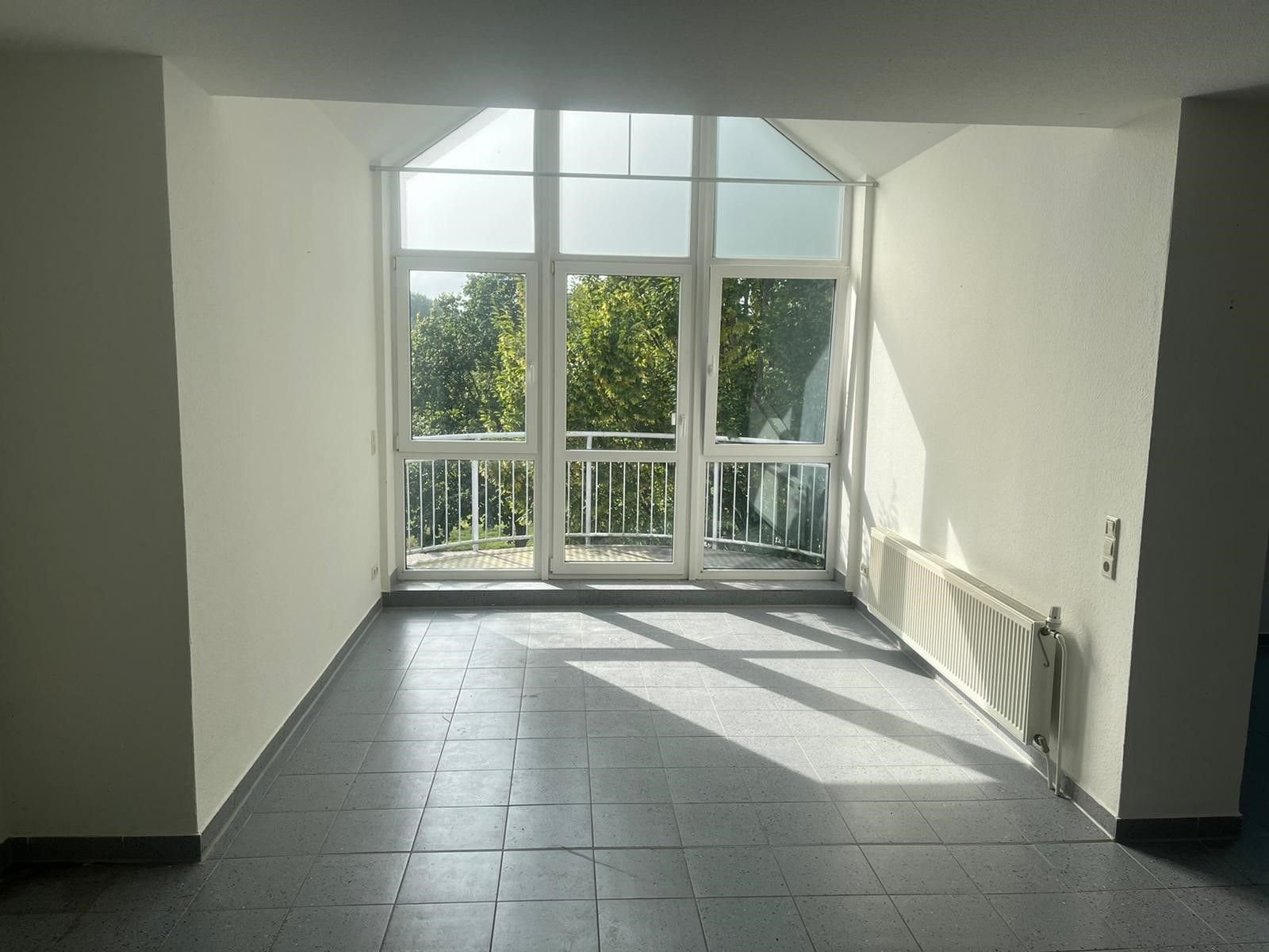 Wohnung zur Miete 630 € 3 Zimmer 92,7 m²<br/>Wohnfläche 2.<br/>Geschoss 01.12.2024<br/>Verfügbarkeit Hermann-Keller-Str. 9 Nödike Meppen 49716