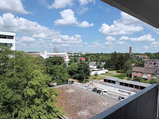 WG-Zimmer zur Miete auf Zeit 890 € 16 m² frei ab 27.08.2031 Engadiner Straße Thalk.Obersendl.-Forsten-Fürstenr.-Solln München 81475