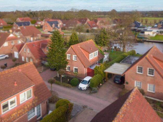 Haus zum Kauf 395.000 € 4 Zimmer 98,6 m² 624 m² Grundstück Timmel Großefehn 26629