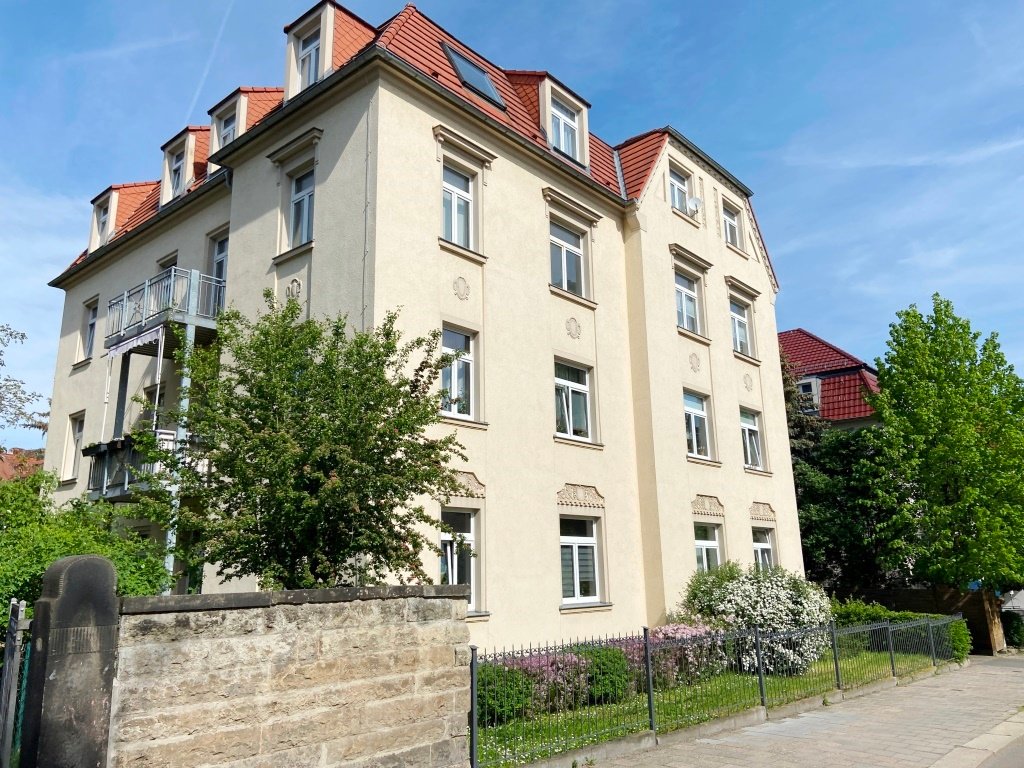 Wohnung zum Kauf 145.000 € 2 Zimmer 63,4 m²<br/>Wohnfläche 1.<br/>Geschoss Cotta (Grillparzerplatz) Dresden 01157