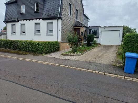 Einfamilienhaus zum Kauf 215.000 € 10 Zimmer 135 m² 700 m² Grundstück Gondershausen 56283