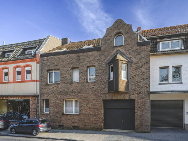 Mehrfamilienhaus zum Kauf 298.000 € 10 Zimmer 220 m² 479 m² Grundstück Broichweiden Würselen 52146