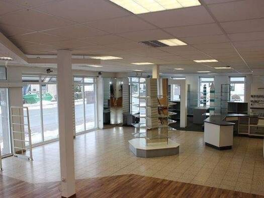 Laden zur Miete provisionsfrei 1.500 € 250 m² Verkaufsfläche Beckendorfstraße 28 Jöllenbeck Bielefeld 33739