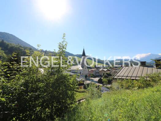 Haus zum Kauf 2.500.000 € 28 Zimmer 1.000 m² 4.000 m² Grundstück Marktschellenberg 83487