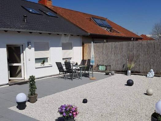 Mehrfamilienhaus zum Kauf 390.000 € 390 m² 319 m² Grundstück Saarlouis 66740