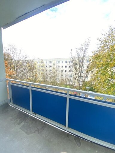 Wohnung zur Miete 468,18 € 4 Zimmer 68,9 m² 3. Geschoss frei ab sofort Förderstedter Str. 94 Semmelweisstraße Magdeburg 39112