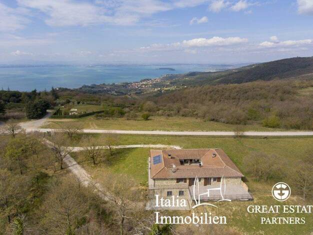 Bauernhaus zum Kauf 900.000 € 16 Zimmer 493 m² 18.168 m² Grundstück Passignano Sul Trasimeno 06065