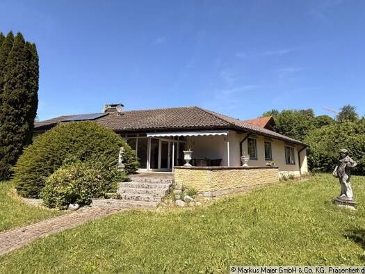Haus zur Miete 1.850 € 4 Zimmer 161 m² 1.450 m² Grundstück Arteserstraße 2 Dorfen Dorfen 84405