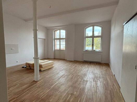 Wohnung zur Miete 1.000 € 4 Zimmer 103 m² EG frei ab sofort Bahnhofstrasse 49 Grimmen 18507