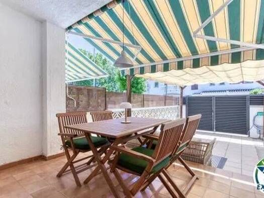 Chalet zum Kauf 249.000 € 2 Zimmer 66 m² Calle Ebre, 19 B Castelló d'Empúries 17487