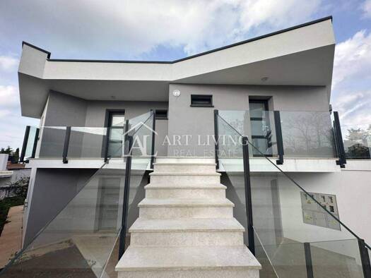 Wohnung zum Kauf 300.000 € 3 Zimmer 73 m² 1. Geschoss Umag Umag