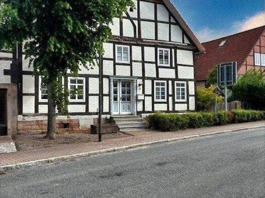 Sonstiges zum Kauf 169.000 € 10 Zimmer 200 m² 600 m² Grundstück Börry Emmerthal 31860