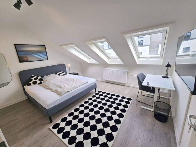 Wohnung zur Miete 650 € 4 Zimmer 16 m² 4 Geschosse frei ab 01.01.2027 Sachsenhausen Frankfurt am Main 60594