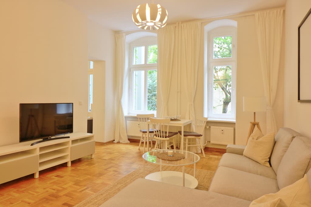 Wohnung zur Miete Wohnen auf Zeit 1.980 € 2 Zimmer 59 m²<br/>Wohnfläche ab sofort<br/>Verfügbarkeit Schleiermacherstraße Kreuzberg Berlin 10961