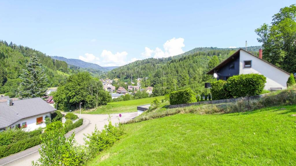 Grundstück zum Kauf 69.000 € 1.099,2 m² Grundstück Rötenbach Alpirsbach 72275