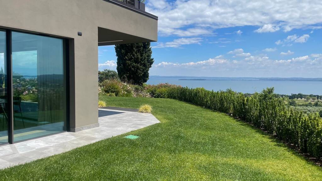 Villa zum Kauf 6 Zimmer 300 m² 300 m² Grundstück frei ab sofort Via San Rocco Padenghe sul Garda