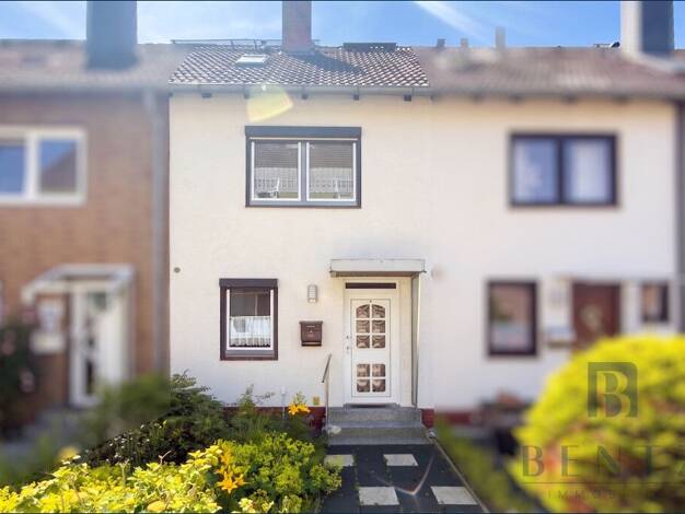 Reihenmittelhaus zum Kauf 149.000 € 4 Zimmer 76 m² 145 m² Grundstück Langen Geestland 27607