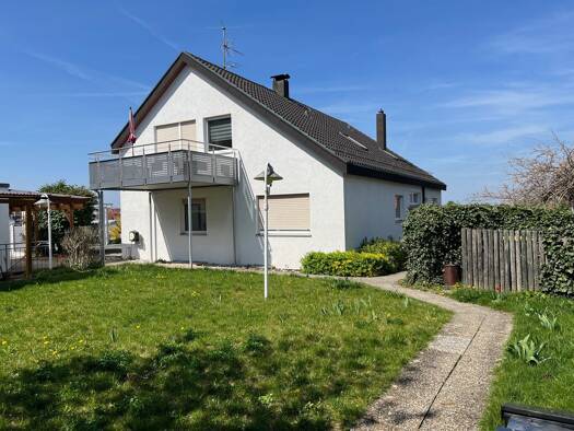 Wohnung zur Miete 1.100 € 4 Zimmer 90 m² Geschoss 1/2 frei ab sofort Rommelshausen Kernen im Remstal 71394
