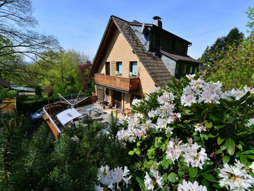 Mehrfamilienhaus zum Kauf 498.000 € 7 Zimmer 200 m² 2.112 m² Grundstück Kaldauen Siegburg 53721