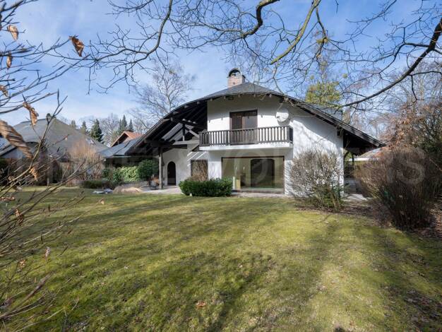 Haus zum Kauf 2.900.000 € 7 Zimmer 203 m² 1.474 m² Grundstück frei ab sofort Waldtrudering München 81827