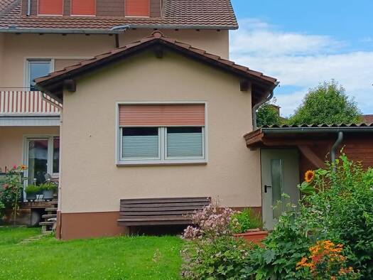 Doppelhaushälfte zum Kauf provisionsfrei 299.299 € 7 Zimmer 165 m² 572 m² Grundstück Lügde 32676