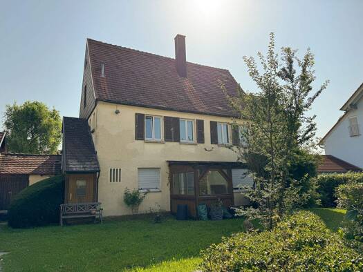 Einfamilienhaus zum Kauf 249.000 € 6 Zimmer 150 m² 452 m² Grundstück frei ab sofort Hohenloher Straße 000 Crailsheim 74564