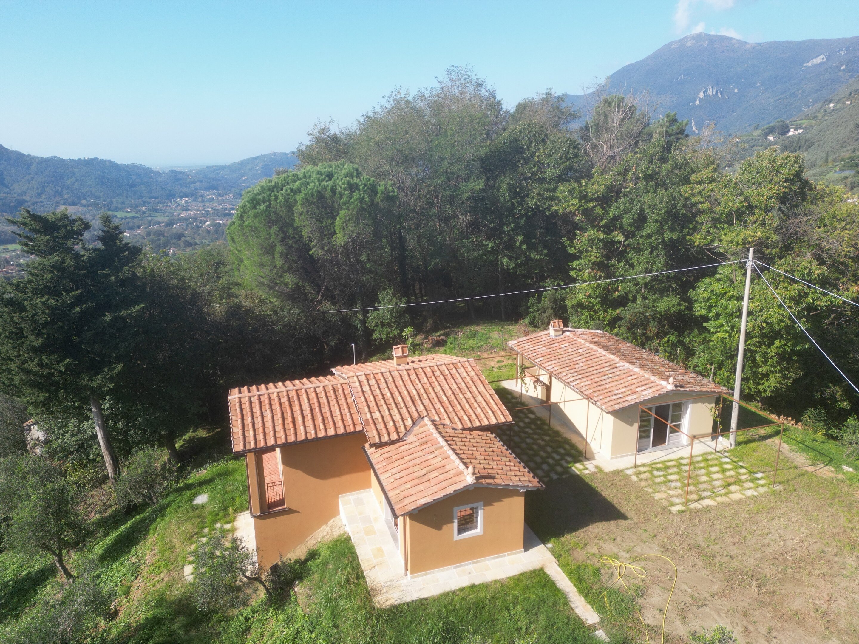 Rustico zum Kauf 550.000 € 4 Zimmer 140 m²<br/>Wohnfläche 4.000 m²<br/>Grundstück ab sofort<br/>Verfügbarkeit Camaiore - Pieve 55041