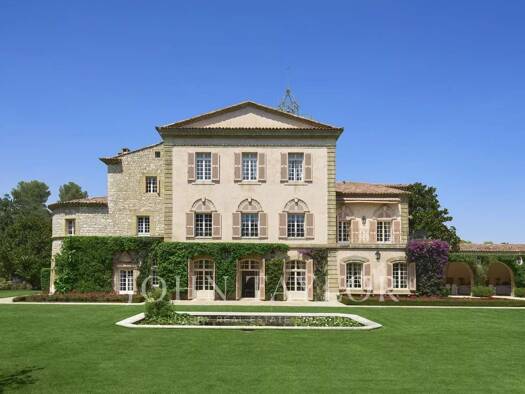 Haus zur Miete Wohnen auf Zeit provisionsfrei 60.000 € 1.020 m² Le Village Valbonne 06560