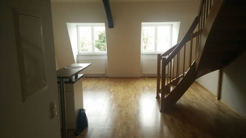 Wohnung zur Miete 860 € 2 Zimmer 72,5 m² Dachgeschoss frei ab 01.06.2025 Innenstadt Augsburg 86150