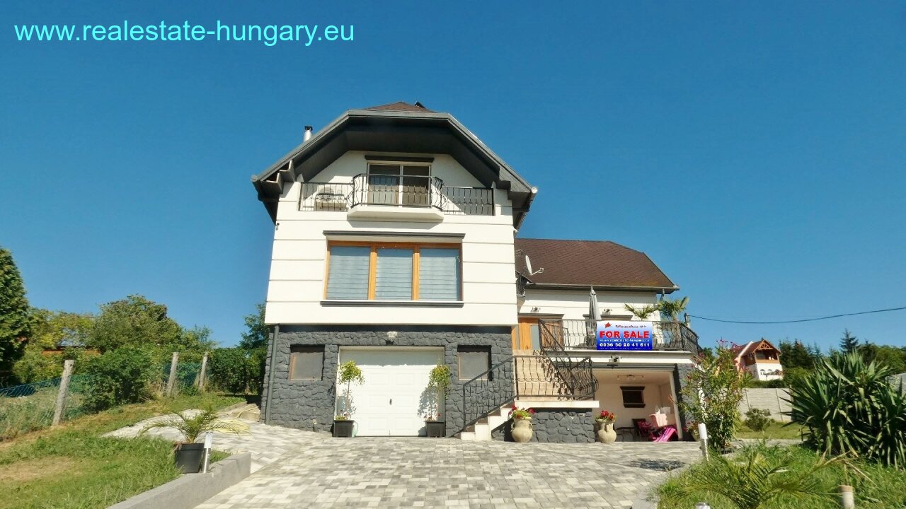 Einfamilienhaus zum Kauf 392.000 € 4 Zimmer 300 m²<br/>Wohnfläche 1.421 m²<br/>Grundstück Cserszegtomaj 8372