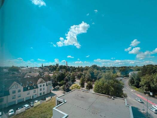 Wohnung zur Miete 721 € 2 Zimmer 61 m² 5. Geschoss Dietigheimer Straße 21 Bad Homburg Bad Homburg v.d. Höhe 61350