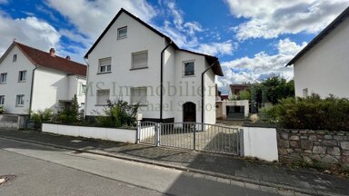 Mehrfamilienhaus zum Kauf 470.000 € 8 Zimmer 250 m² 695 m² Grundstück Groß-Zimmern Groß-Zimmern 64846