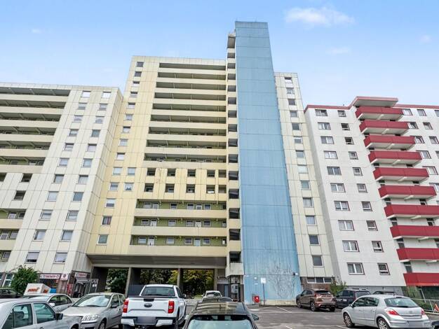Wohnung zum Kauf 99.000 € 3 Zimmer 83 m² 8. Geschoss Manfort Leverkusen 51377