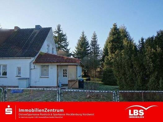 Doppelhaushälfte zum Kauf 65.000 € 4 Zimmer 88 m² 1.139 m² Grundstück Dobbin Dobbin-Linstow 18292