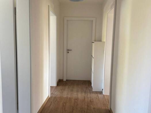 Wohnung zur Miete 1.400 € 3 Zimmer 77 m² Geschoss 1/2 frei ab 01.01.2027 Schichtlstraße 10 Bogenhausen München 81929