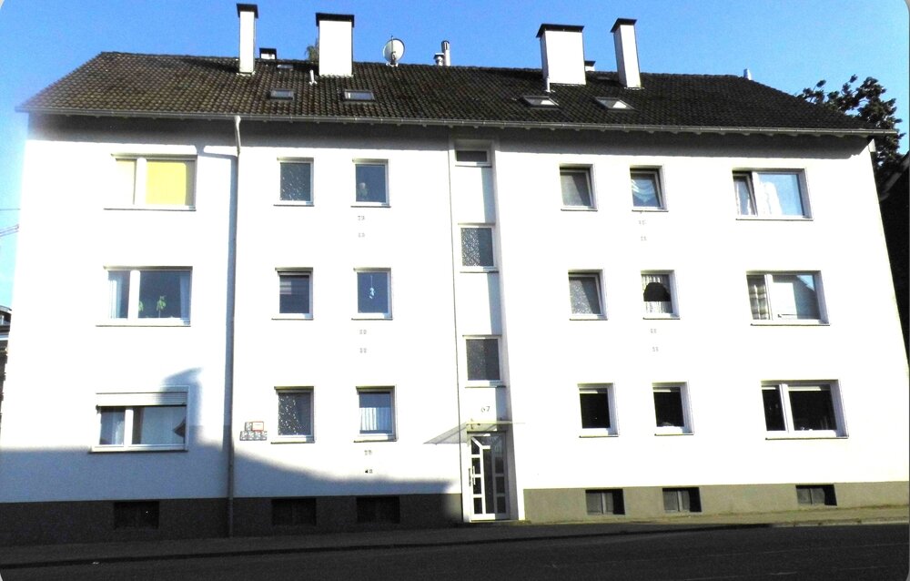 Wohnung zum Kauf 195.000 € 4,5 Zimmer 97 m²<br/>Wohnfläche 2.<br/>Geschoss Mitte Remscheid 42857