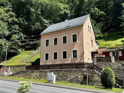 Einfamilienhaus zum Kauf 149.000 € 6 Zimmer 138,8 m² 1.420 m² Grundstück Bad Schandau Bad Schandau 01814