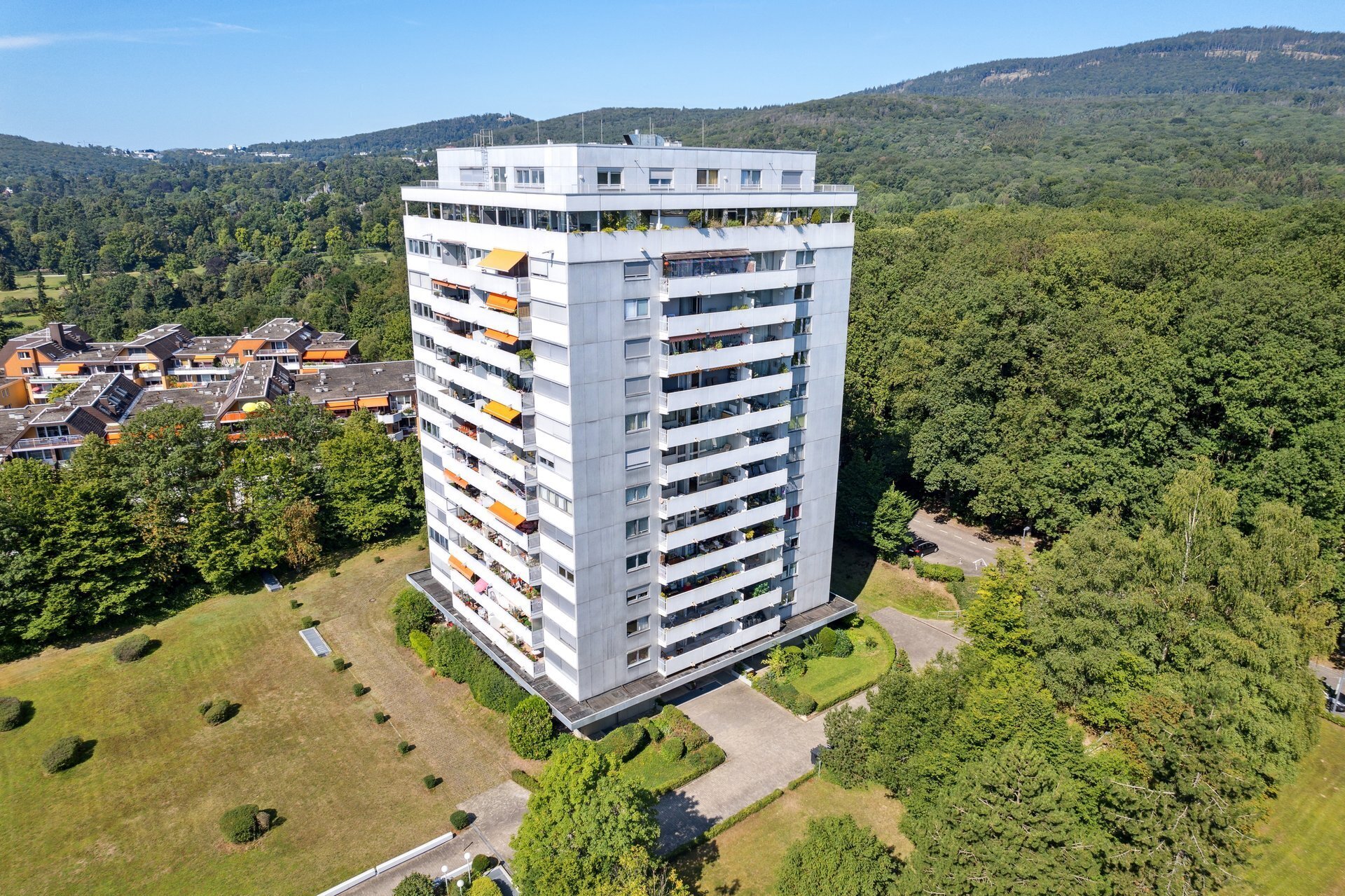 Wohnung zum Kauf 359.000 € 3,5 Zimmer 106 m²<br/>Wohnfläche 12.<br/>Geschoss Schönberg Kronberg im Taunus 61476