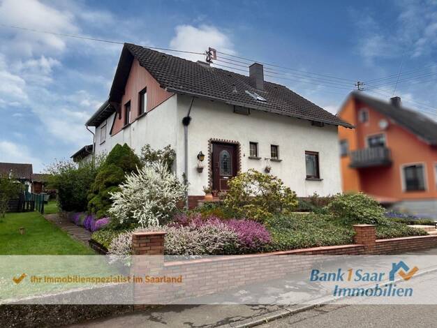 Einfamilienhaus zum Kauf 295.000 € 9 Zimmer 200 m² 590 m² Grundstück frei ab sofort St. Wendel 66606