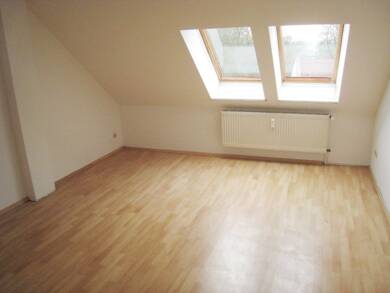 Wohnung zur Miete 244 € 2 Zimmer 48,7 m² Dachgeschoss Neumarkt 12 Merseburg Merseburg 06217