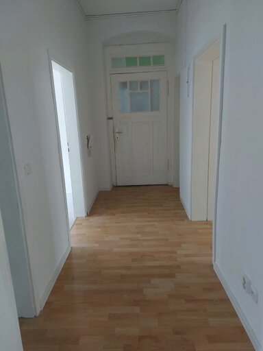 Wohnung zur Miete 483 € 3 Zimmer 69 m² frei ab sofort Weberstraße 20 Helmholtzstraße Magdeburg 39112