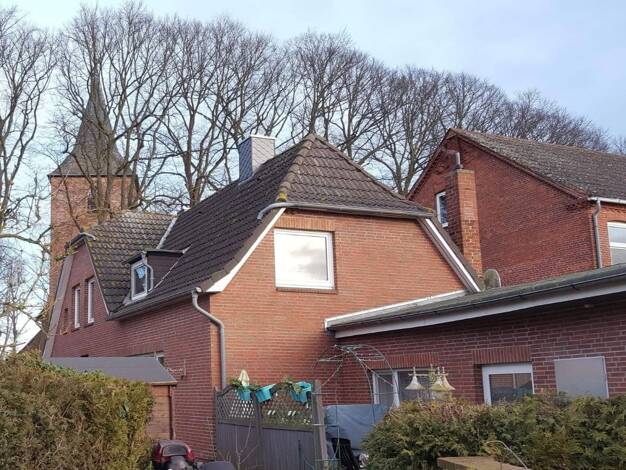Mehrfamilienhaus zum Kauf provisionsfrei 479.000 € 9 Zimmer 270 m² 1.260 m² Grundstück Neukirchen Neukirchen 23779