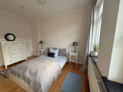 WG-Zimmer zur Miete auf Zeit 1.300 € 3,5 Zimmer 85 m² frei ab sofort Huder Str. 20 Woltmershausen Bremen 28197