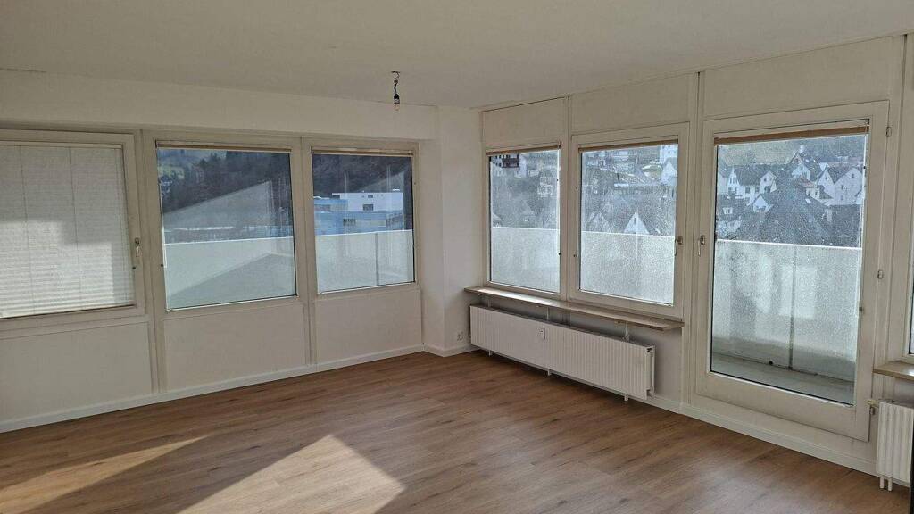 Wohnung zur Miete 620 € 3 Zimmer 80 m² 11 Geschosse frei ab sofort Schramberg 78713